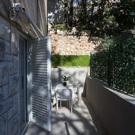 Sunset Bay Luxury Lejlighed