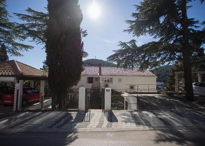 Sunset Bay Luxury Appartement *